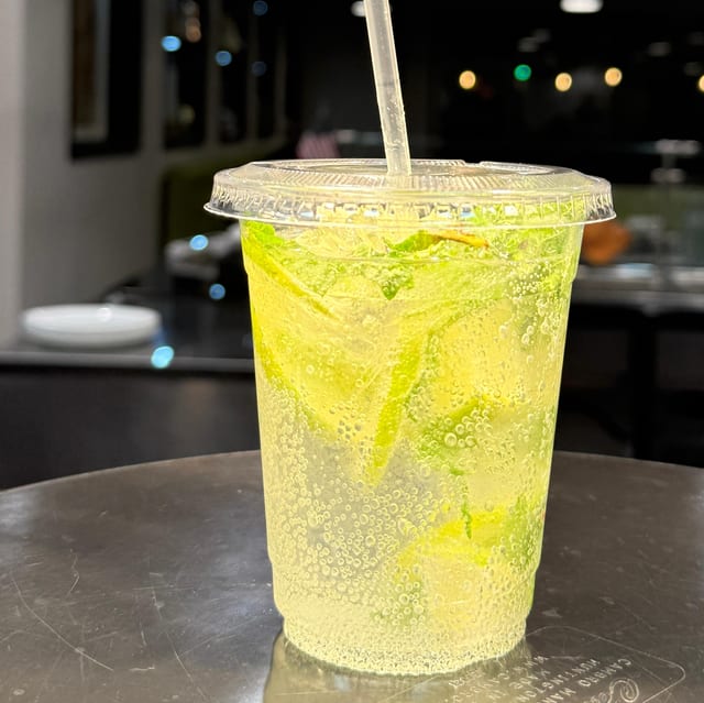 Virgin Mojito.